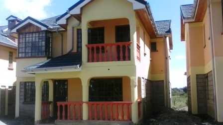 Well built maisonettes for sale in Ngong Matasia. For details call 0720658764