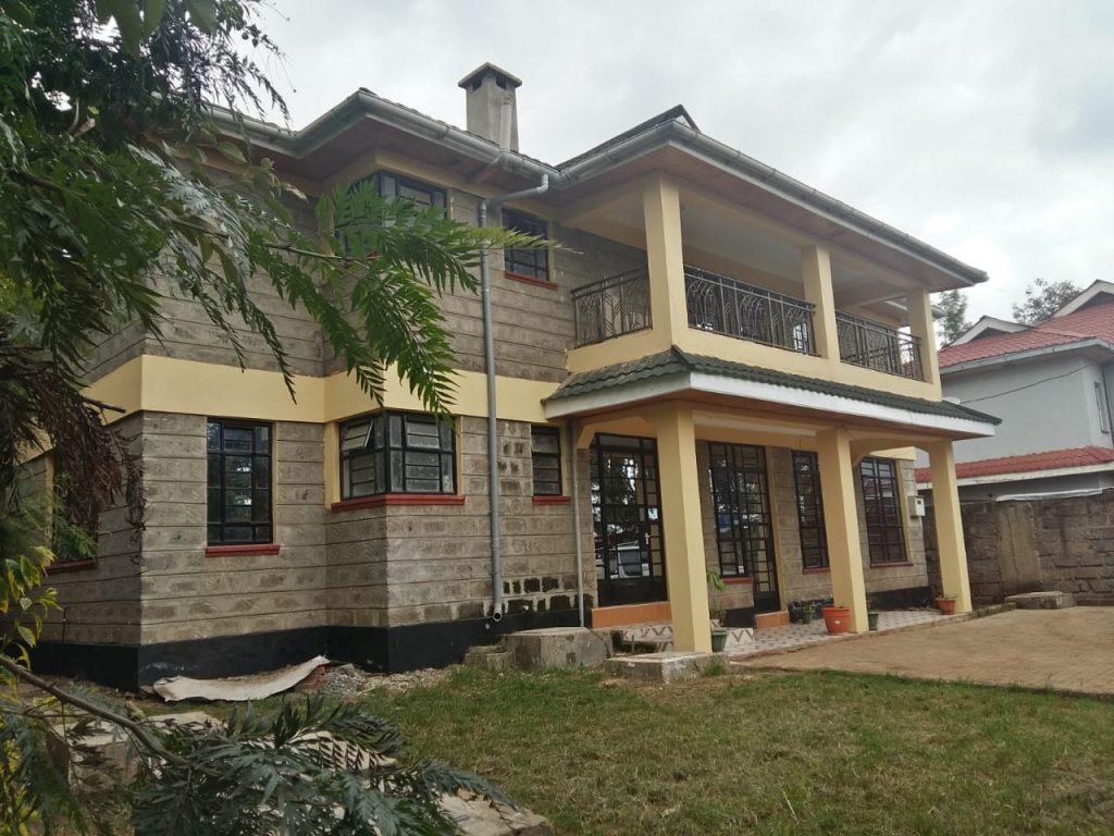 Dofra Solutions is selling a house in a well developed estate at Kerarapon. The house is a four bedroom maisonette located in a serene and tranquil environment. The property is built on a quarter acre conducive environment for bringing up children where there is space and peaceful neighborhood. The property has a title deed. The selling price of the house is ksh 24.5M. For more details and viewing contact us on 0720658764 or send an email to info@dofrasolutions.com
